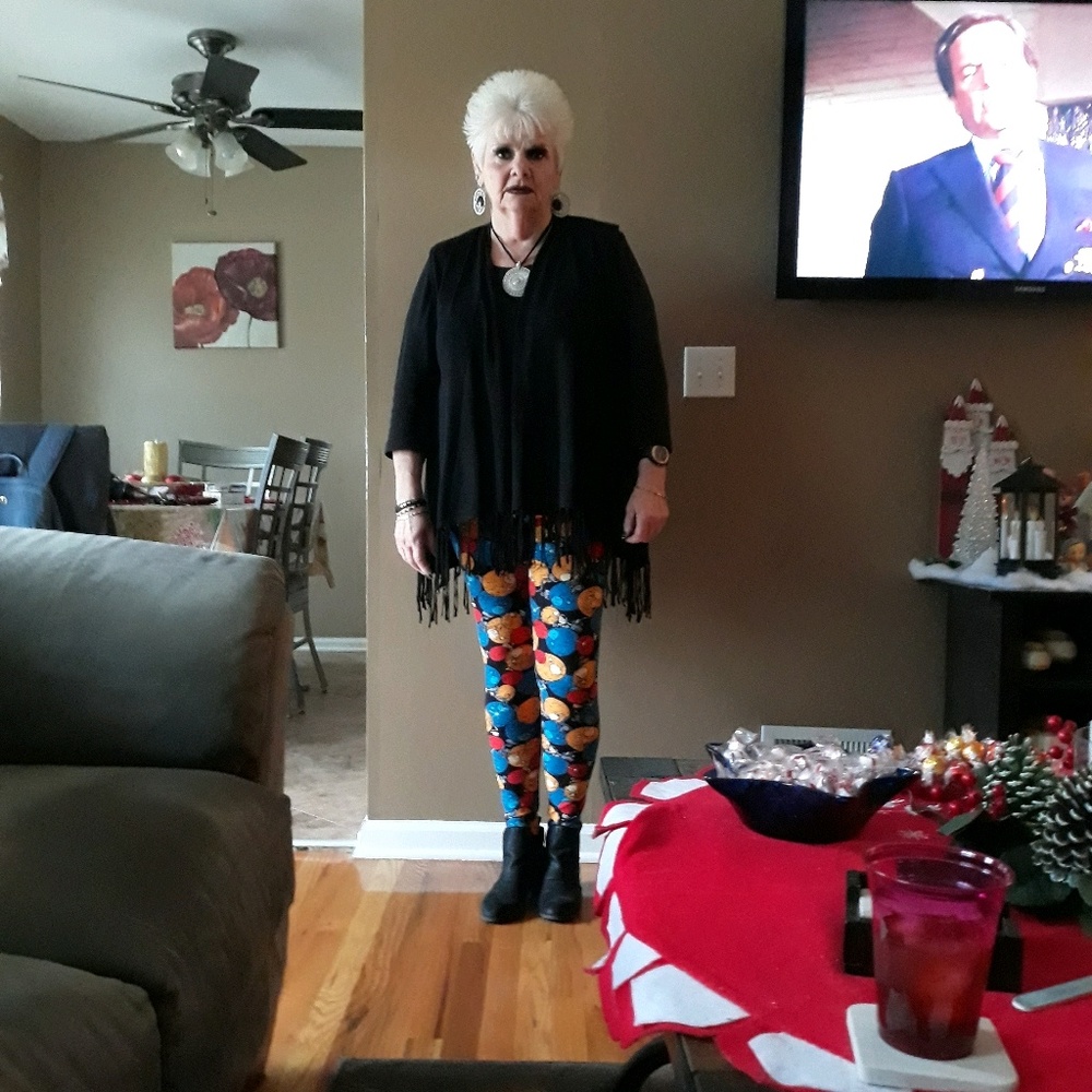 Meet your Posher, Beverly